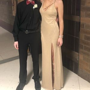 Gorgeous gold prom dress